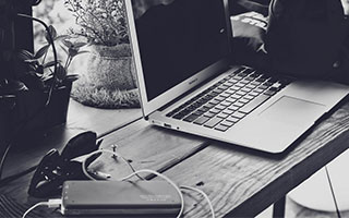 科曼不满裁判判罚 齐达内：不太喜欢有人抱怨裁判